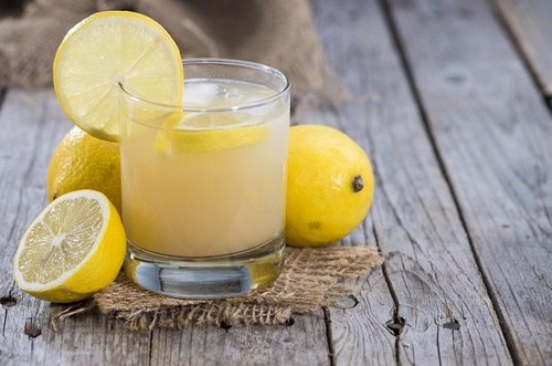сода и лимонный сок
