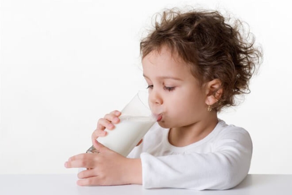 Молоко с содой от кашля и насморка — рецепты и рекомендации